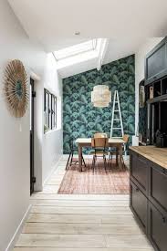 Cuisine Espace Repas Cuisine Tropicale Par Olivier Stadler Architecte Tropical Papier Peint Tropical Decoration Maison Coin Salle A Manger