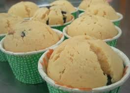 Kekny minggu lepas teringin sangat nak makan blueberry muffin yang atas dia penuh kembung merekah. Resepi Muffin Blueberry Resepi Bonda