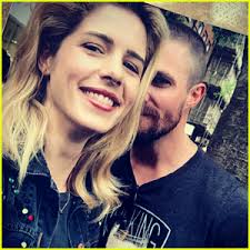 Over the weekend, rickards, who plays felicity smoak on the cw adventure series, announced in a poem on instagram that she will depart the series after the current. Stephen Amell S Daughter Sings Emily Bett Rickards A Song On Her Final Day Of Filming Arrow Emily Bett Rickards Stephen Amell Just Jared Jr