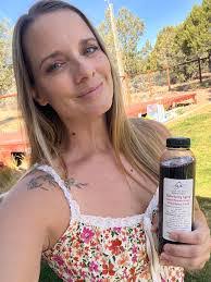 Lowell Morse's Instagram, Twitter & Facebook