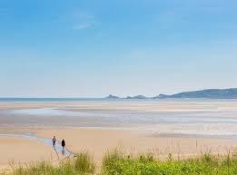 Swansea beach stretches for five miles along swansea bay between the maritime quarter and the knab the section of beach just outside victoria park is known as the slip.2 blackpill beach is. Louise Tambini On Twitter Calling The People Of Swansea Keep Wales Tidy Need Volunteers This Sunday 10 12pm If You Can Spare A Few Hours To Help Prevent Marine Pollution Please Get In Touch