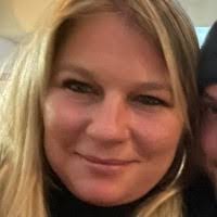 Jennifer Milo's Instagram, Twitter & Facebook