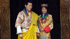 Jigme khesar namgyel wangchuck (འཇིགས་མེད་གེ་སར་རྣམ་རྒྱལ་དབང་ཕྱུག་, wylie: Nachwuchs In Bhutan Bei Drachenkonig Jigme Und Seiner Frau Promiflash De