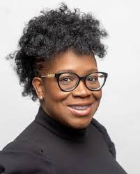 Tina Rutherford's Instagram, Twitter & Facebook