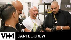 A los 17 años fue coronada como reina de bella del festival del café y la guayaba en el pueblo de canelas, durango, y un año después, a sus 18, se casaría con joaquín el. Cst Online Emma Coronel Fashion Designer Pageant Winner Reality Star Narco Wife By Toby Miller