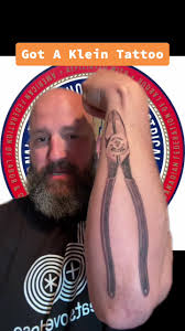 #greenscreen Sparky tattoo time. #ibew #electrician #tradeunion #tattoo  #kleintools #lineman #wireman #sparky