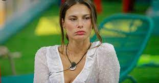 Последние твиты от dayane mello (@dayanemelloreal). Catarinense Dayane Mello Concorre A Vaga Na Final Do Big Brother Italiano Nsc Total