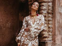 A champagne wedding gown really pops — check out jessica simpson wearing hers at her lavish july 2016 reception at the spectacular san ysidro ranch in montecito, california. 21 Romantic Champagne Wedding Dresses For Brides Who Want Something Different Hitched Co Uk