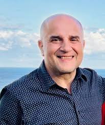 Carlos Leite's Instagram, Twitter & Facebook