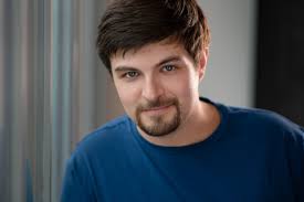 David Inge's Instagram, Twitter & Facebook