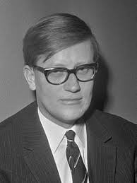 Het kabinet werd gevormd door de politieke partijen. About Hans Wiegel Dutch Politician 1941 Biography Facts Career Wiki Life