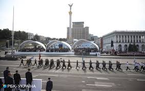 У києві репетирують військовий парад до дня незалежності: Z0aewclyzmxlum