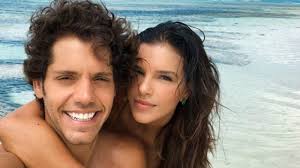 Em clique apaixonado, Mariana Rios faz declaração para o namorado  empresário: "Das muitas que quero ainda fazer. Pra você"