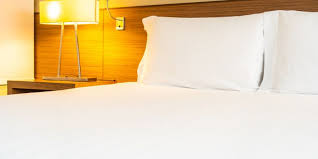 Daftar harga hotel karantina jakarta. Daftar Hotel Karantina Di Jakarta Dan Sekitarnya Bagi Wni Dan Wna Dari Luar Negeri