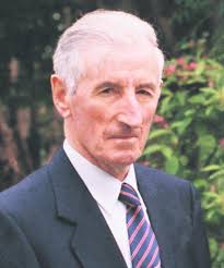 Pat CARR Obituary (2013)