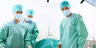 cirurgia plastica pelo sus veja como conseguir chirurg regenkleidung