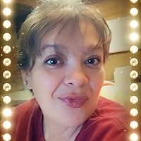 A Ghost of Glaze (Priscilla Pratt Mystery #6) by Melissa Monroe