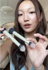 Essential Makeup Brushes You Can't Live Without