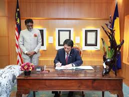 Sumber daya alam yang tidak dapat diperbaharui sumber daya alam jenis ini mempunyai jumlah yang terbatas. Kunjungan Hormat Oleh Mr Shozo Kudo Parliamentary Vice Minister Ministry Of Land Infrastructure Transport And Tourism Japan 03 May 2019 Yb Dr Xavier Jayakumar Menteri Air Tanah Dan Sumber Asli Telah Menerima Kunjungan Hormat Oleh Mr