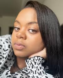 Destinee Mitchell (@_desmtch) • Instagram photos and videos