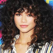 Wig styling curly hair styles natural hair styles natural wigs long wigs lace hair hairstyles with bangs model hairstyles hairstyle ideas 20 Easily Duplicated Hairstyles For Medium Length Curly Hair