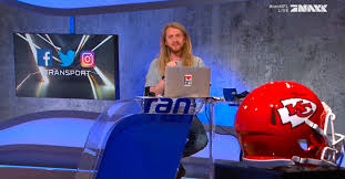 Helm of the great chief item level 61 binds when equipped. Footballhelm Der Kansas City Chiefs Signiert Von Der Rannfl Crew
