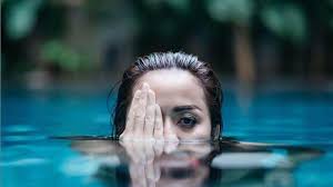 Usianya sudah memasuki kepala lima. Fakta Tante Ernie Tante Pemersatu Bangsa Memang Hot Jadi Berita Asmara In Jogja