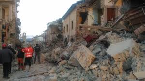 Due scosse, la prima di magnitudo 2.6 (alle 8.03) ma soprattutto la seconda di magnitudo 3.6 (alle 10) sono state registrate nella zona di norcia dall'istituto nazionale di. Forte Terremoto Nel Centro Italia Alle 3 37