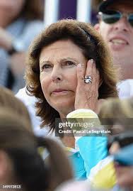 232 Silvia Ring Photos & High Res Pictures