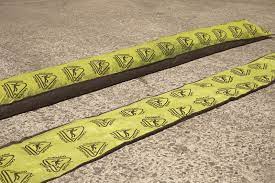 Un autre employé a affirmé que les sacs de sable sont normalement entreposés jusqu'au milieu de l'été, lorsqu'il n'y a plus de risque d'inondation. Boudins Anti Inondation Superposables Et Ecologiques Seton Fr