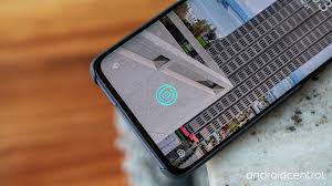 My face and my fingers to unlock my oneplus 6t but when i am not looking at phone and without touching my fingers in fingerprint sensor. Oneplus 7 Pro Fingerprint Sensor Problems Here S How To Fix It Android Central