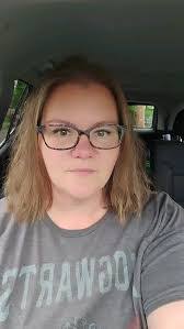 Lori Carvalho's Instagram, Twitter & Facebook