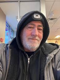 Hi everyone I'm single, looking for something serious