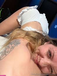 Lexiepeterss close-up cunt