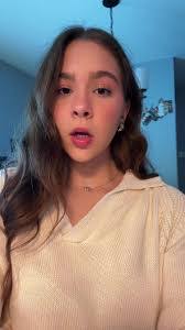 Savannah Hays's Instagram, Twitter & Facebook