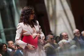 La presidenta de la Comunidad de Madrid, Isabel Díaz Ayuso, hoy, en la 87ª  edición de los Premios de la Asociación de la Prensa de Madrid, celebrada  en la Real Casa de