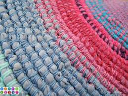 Richtig toll fand ich die selbstgestrickten bzw. Upcycling Teppich Aus Stoffresten Hakeln Teppich Hakeln Flickenteppich Hakeln Hakeln