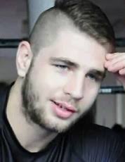 Утром 2 мая в главном событии турнира ufc on espn 23 состоялся топовый бой в полутяжелом весе между домиником рейесом и иржи прохазкой. Irzhi Prohazka