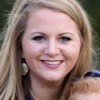 Kayla Smythe's Instagram, Twitter & Facebook