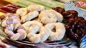 Aromatizzati all'anice e glassati con zucchero e limone. Taralli Siciliani Glassati Biscotti Della Tradizione Youtube