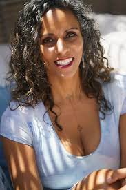 Amazon.com: The Everyday Girls Guide to Living in Truth, Self-Love, and  Acceptance eBook : MacDonald, Leanne, Life, Crystal D, Smith, Natalie,  Hobdey, Carolyn, Cusano, Michelina, Scott, Meg, Dempsey, Laura, Keen,  Eliana, Fraser,