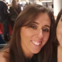 Shanna Wallace's Instagram, Twitter & Facebook