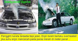 Selain itu, mereka juga meneteskan kepala penisku dengan cairan lilin panas. Kalis Panas Bonet Kereta Malayjink