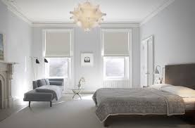 De l'intimité d'une mini chambre à coucher dans le salon. Quel Eclairage Et Quel Luminaire Dans Une Chambre