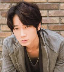 綾野剛 おしゃれまとめの人気アイデア pinterest かなこ 2021 男性ヘアスタイル アートアクティビティ アジアの男性のヘアスタイル