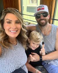 First time I've seen my sister in almost a year! We had a great few days  together and finished the trip at @knottsberryfarm! We had a great time  together. Mom and I