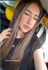 Candice Levine's Instagram, Twitter & Facebook