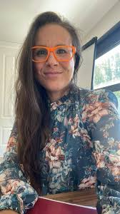 My name is Jenny and I'm your local Clinical Hypnotherapist for the  Upstate! I'd love to help you address and resolve issues you are currently  experiencing such as: weight dependencies ADHD/OCD smoking