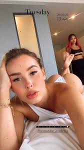 Elena Kamperi Onlyfans Mature Mare Fingering Vagina Camshooker 25296 | Hot  Sex Picture