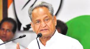 Page_1_Front_Late_Front 09.qxd